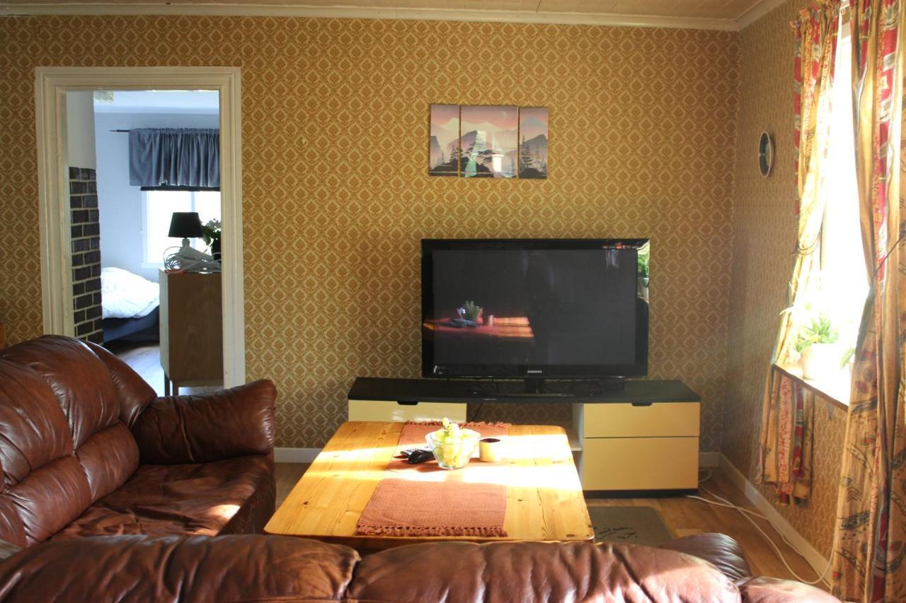 Charmig Hallandslaenga Naera Ullared Extérieur photo